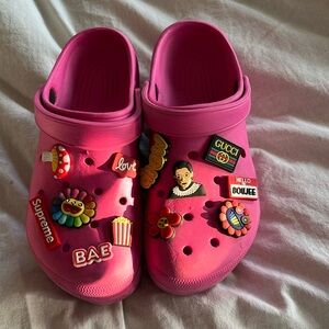 Cape Robbin Gardener pink platform crocs, size 9